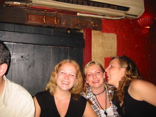 The 3 Norwegian Girls - Karen, Linn & Panilla
